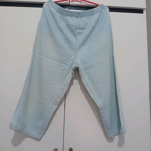 Capri pants Infinity woman used, blue, size L