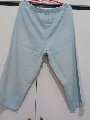 Capri pants Infinity woman used, blue, size L