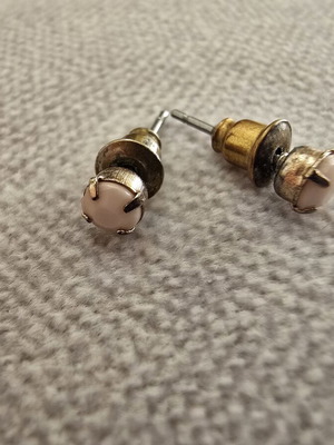 Vintage stud earrings with pink stone, antique gold tone