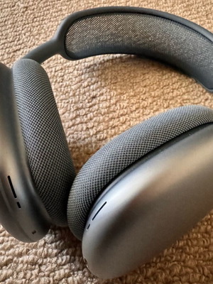 Apple AirPods Max 2024 USB-C like new, blue