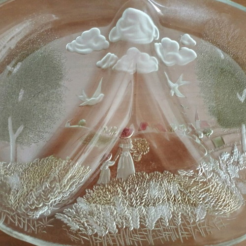 Serving platter like new with embossed images for nuts and sweets