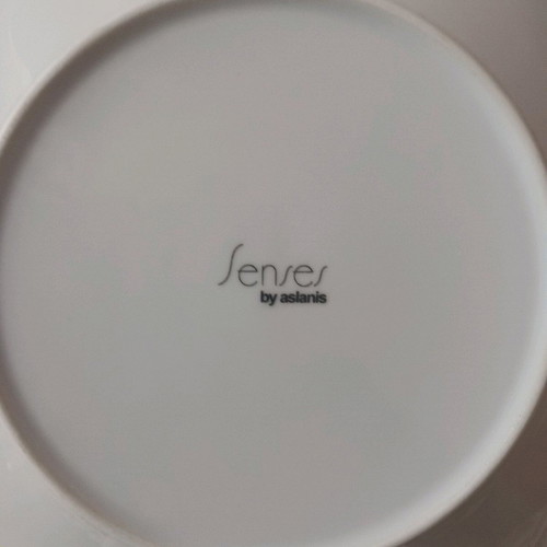 Aslanis dinnerware set like new, 5 pieces, 28 cm diameter