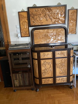Chinese carved bar like new