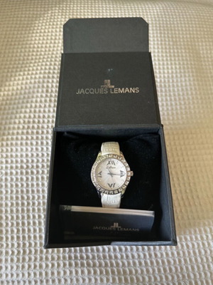 Γυναικείο ρολόι Jacques Lemans συλλεκτικό μεταχειρισμένο, άσπρο με πέτρες