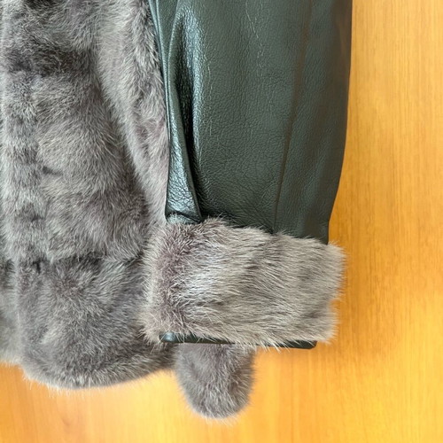 Leather coat with natural fur like new, gray and black, size M/L
