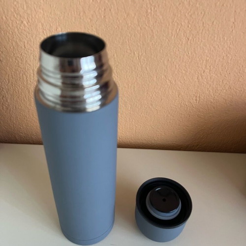 Coffee thermos like new for coffee and water