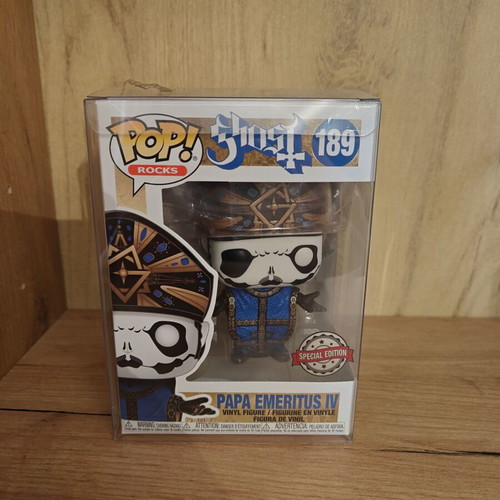Funko Pop! Rocks Ghost Papa Emeritus III #189 Special Edition near mint