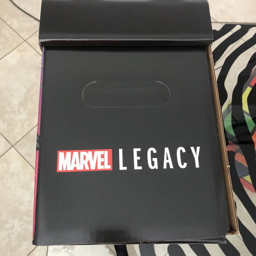 Marvel Legacy 1 από Joe Quesada κουτί αποθήκευσης κόμικ σαν καινούργιο