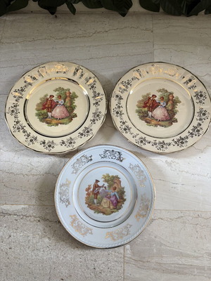 Vintage Keramikos Athens & Bavaria Germany decorative wall plates set