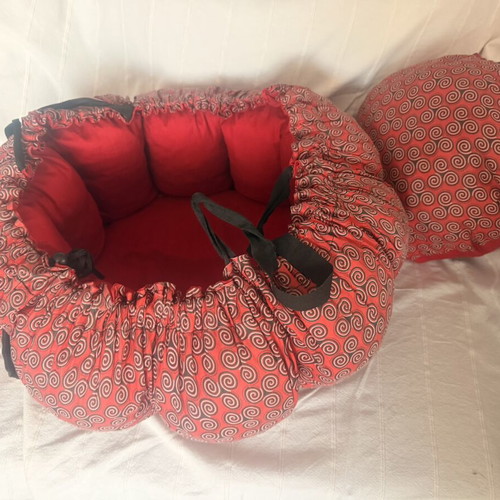 African Batik Red Wonderbag slow cooker used