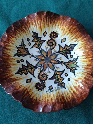 Decorative plate from French ceramic like new, hand-painted