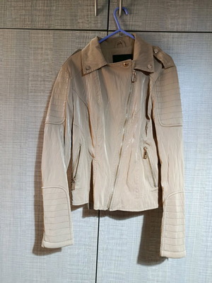 Jacket BSB μπεζ σαν καινούργιο, μέγεθος S/M με καπιτονέ λεπτομέρειες