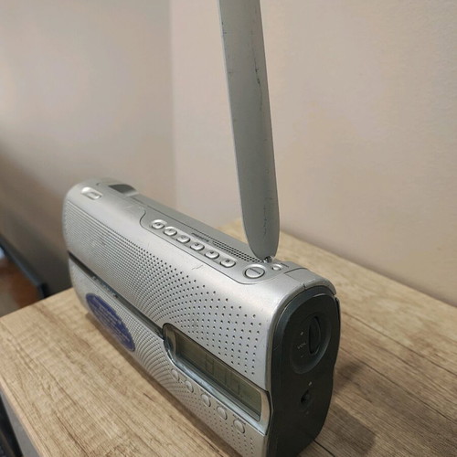 Grundig Music Boy 51 used radio without cable