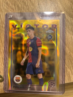 Pau Víctor Barcelona RC Gold Refractor 08/50 Topps Chrome 2024-25