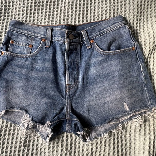 Levi's denim shorts like new, size W30, blue