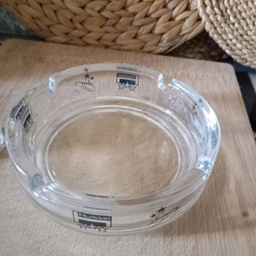 Large ashtray like new, thick glass, German brand