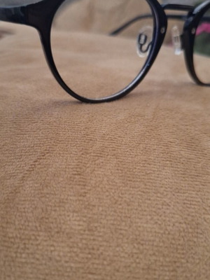 Glasses without prescription, like new, black