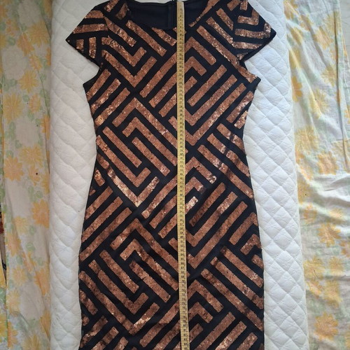 Dress with sequins, black and gold, sizes S/M