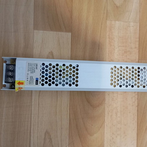 Power supply 12V 25A 300W like new
