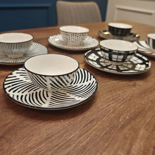 Ceramic coffee set 6 pieces new, black and white design