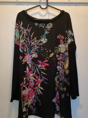 Floral long dress blouse, black, size M
