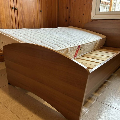 2 Single Beds With Mattresses Like New