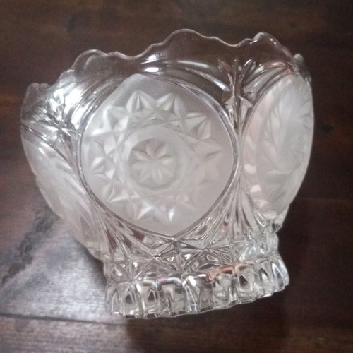 Crystal fruit bowls used, set of 2
