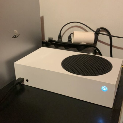 Xbox Series S like new with box