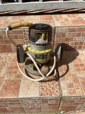 Stanley Router 745W used