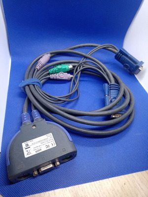 ATEN KVM Switch 2-Port VGA + PS/2, ρετρό