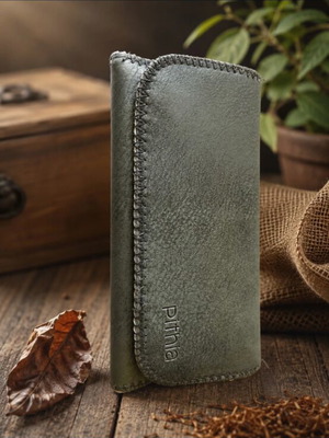 Pithia Tobacco Pouch like new