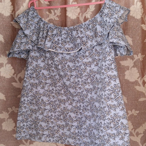 Plus size blue floral blouse, size 52/54, 2/3XL