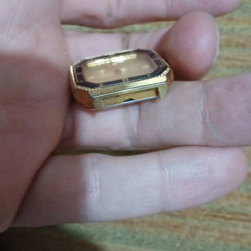 Seiko watch used, gold color, unisex