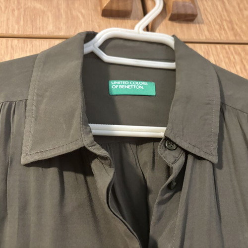 Benetton shirt khaki used