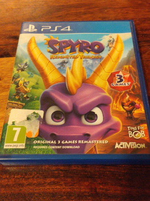 Spyro Trilogy PlayStation 4 like new