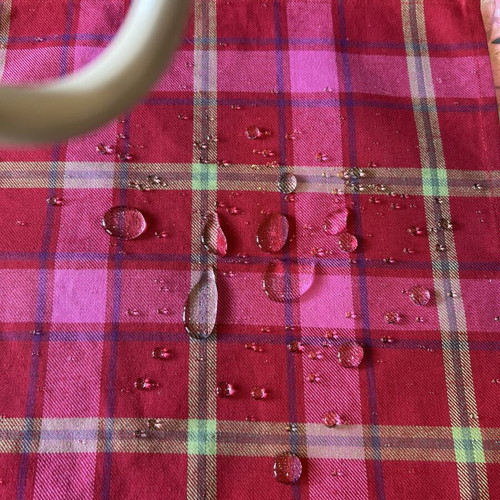 Placemat set of 4 with water-repellent and anti-slip effect like new