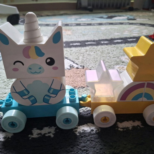 Lego junior train like new with unicorn, stars and rainbow
