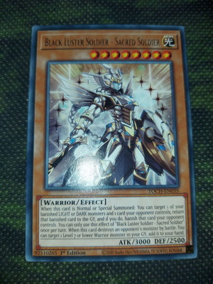 Black Luster Soldier - Sacred Soldier card like new