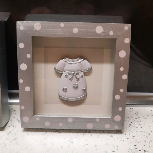 Frames for girls' room like new, set of 2 pieces