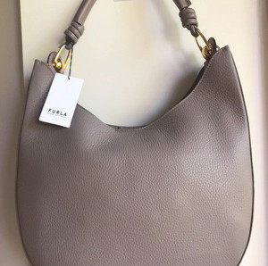 Furla γυναικεία δερμάτινη τσάντα ώμου hobo