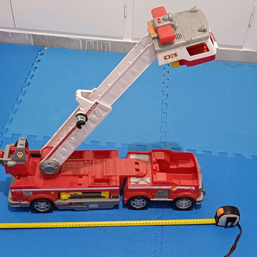 Fire truck 65cm like new