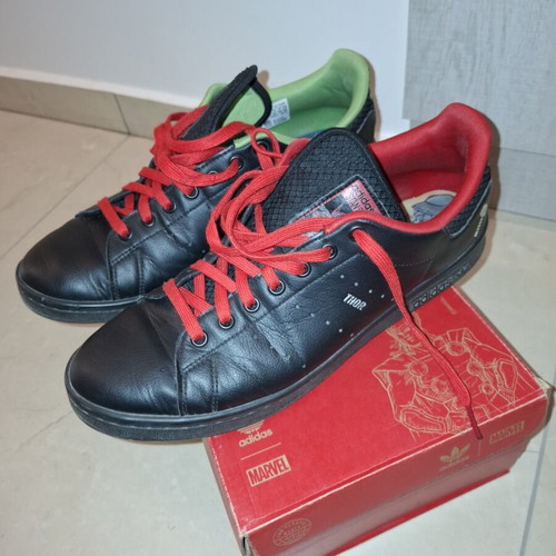 Adidas Stan Smith Marvel παπούτσια, νούμερο 45