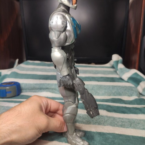 Max Steel action figure in good condition