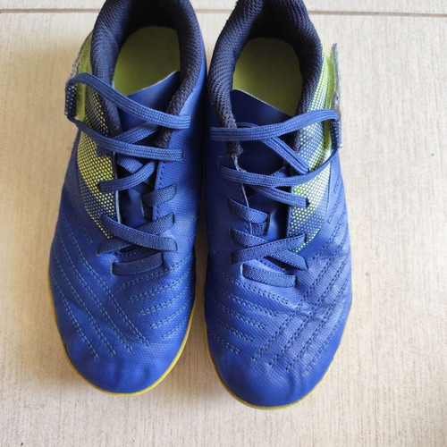 Kipsta kids football shoes used, size 32, blue and yellow