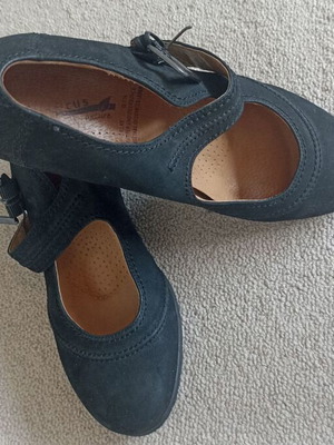 Women's black platform shoes size 39 like new, genuine leather