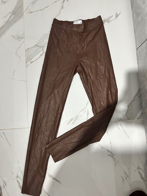 Bershka brown leather leggings like new