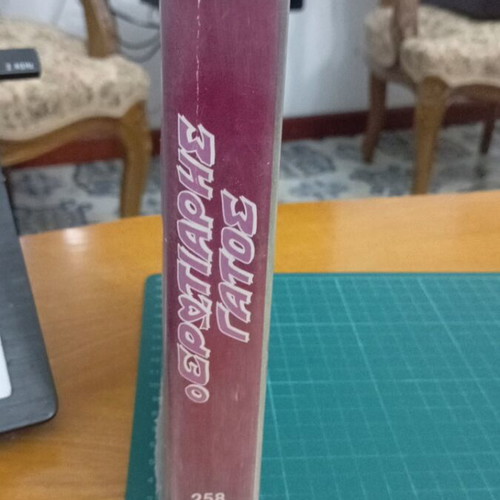 Video cassette O erotiaris gatos like new, dubbed, 1988