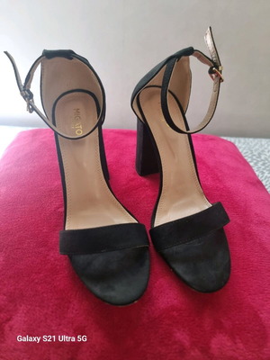 Migato black sandals like new with 10 cm heel