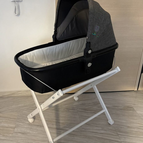 Grecostrom port bebe with mattress and stand