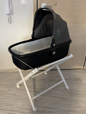 Grecostrom port bebe with mattress and stand